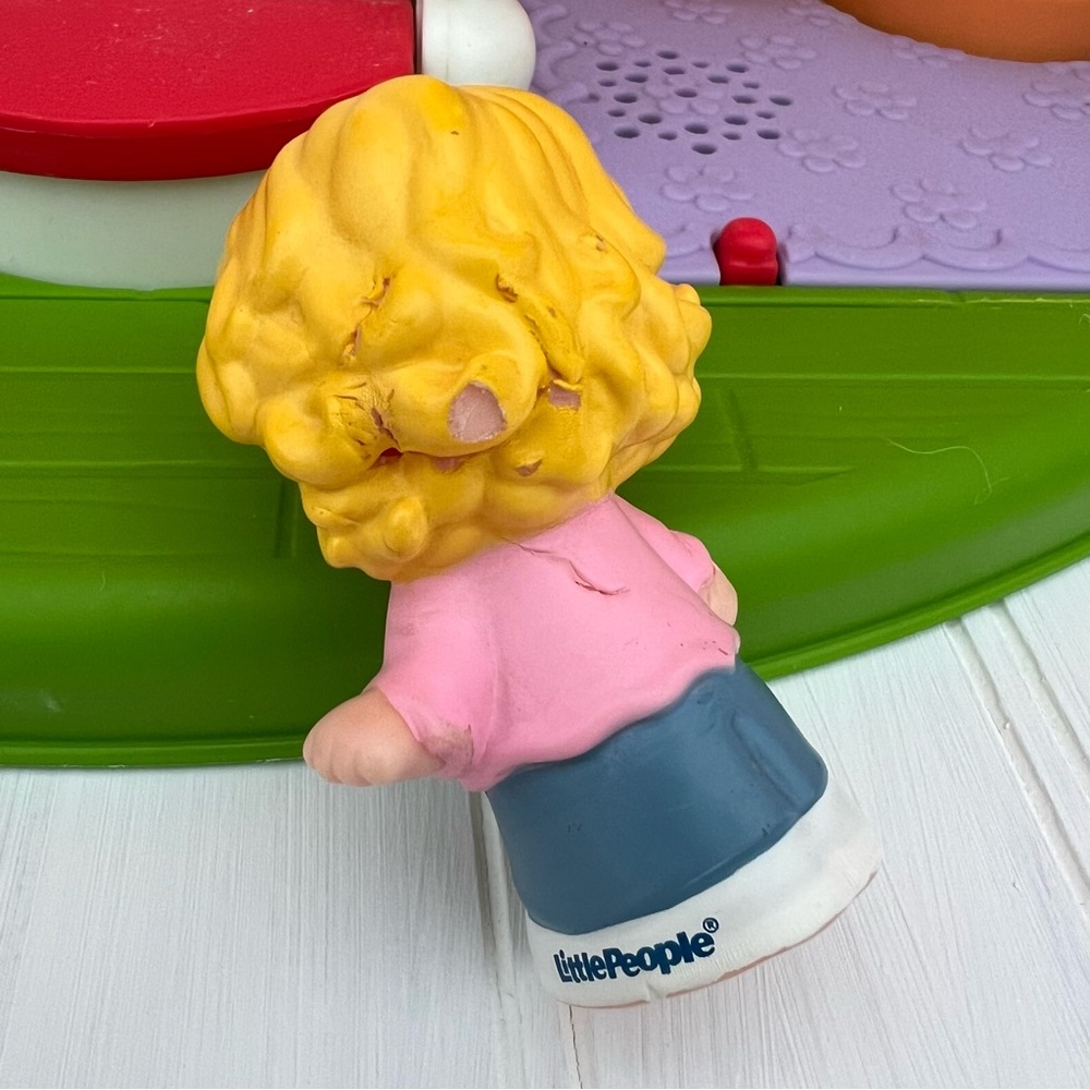 2013 Fisher-Price Little People Happy Sounds Home with Accessories - Picture 7 of 11